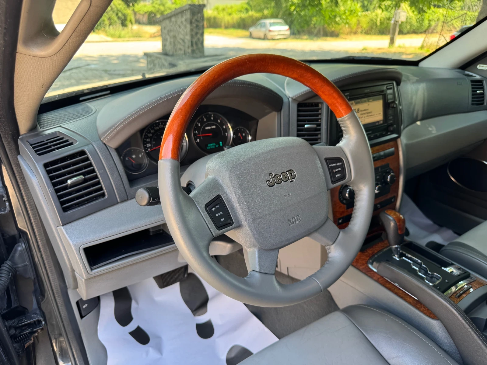 Jeep Grand cherokee 3.0CRD/OVERLAND/ТОП СЪСТОЯНИЕ/БЕЗ ТОЧКА РЪЖДА, снимка 10 - Автомобили и джипове - 55202985
