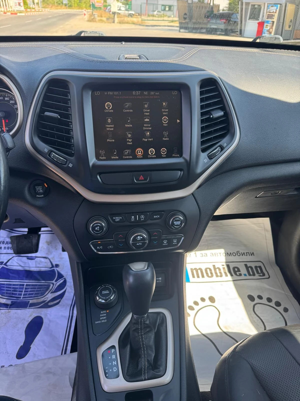 Jeep Cherokee, снимка 10 - Автомобили и джипове - 55224874