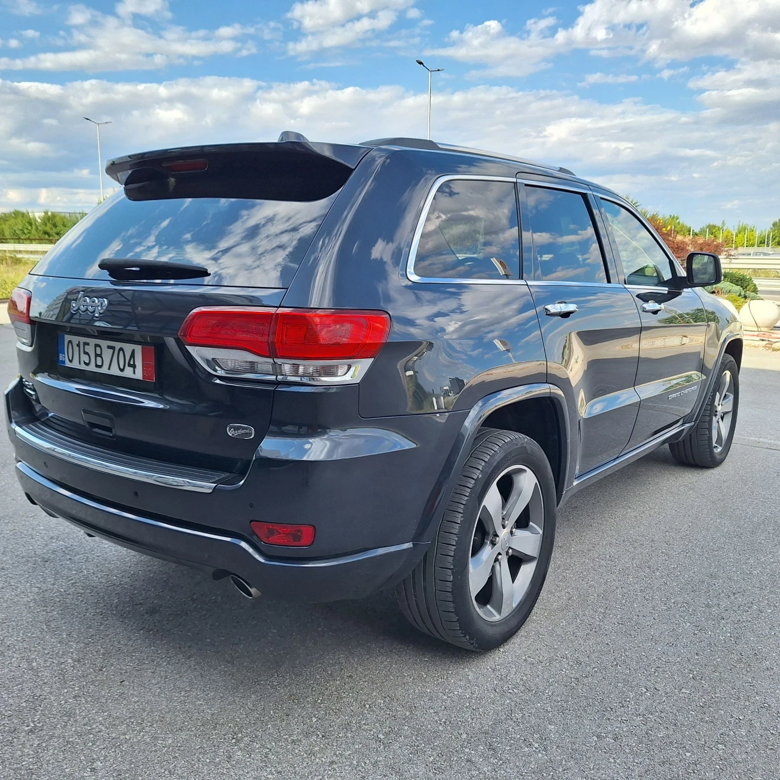 Jeep Grand cherokee 3.0 OVERLAND ТОП СЪСТОЯНИЕ, снимка 11 - Автомобили и джипове - 55399776