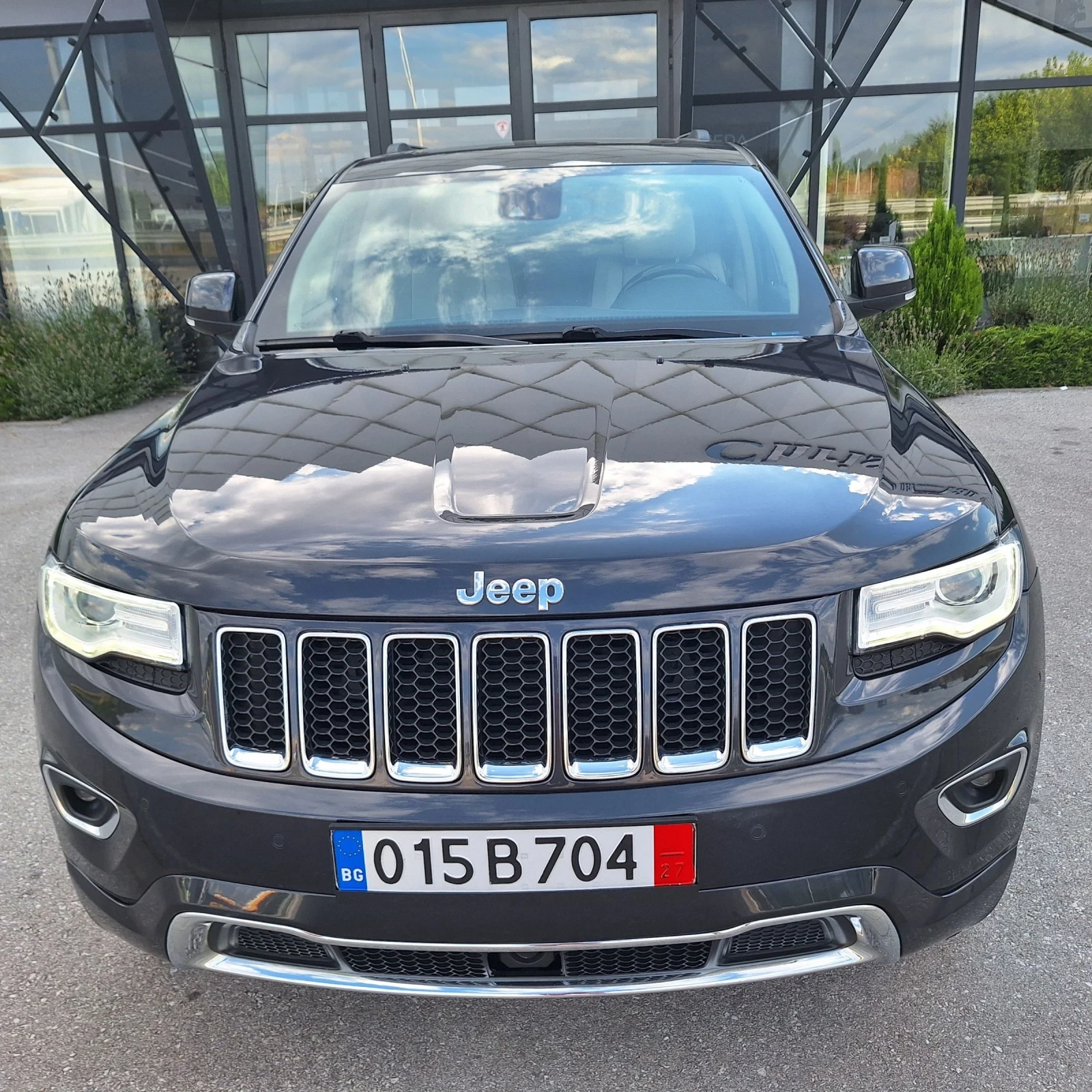 Jeep Grand cherokee 3.0 OVERLAND ТОП СЪСТОЯНИЕ, снимка 13 - Автомобили и джипове - 55399776