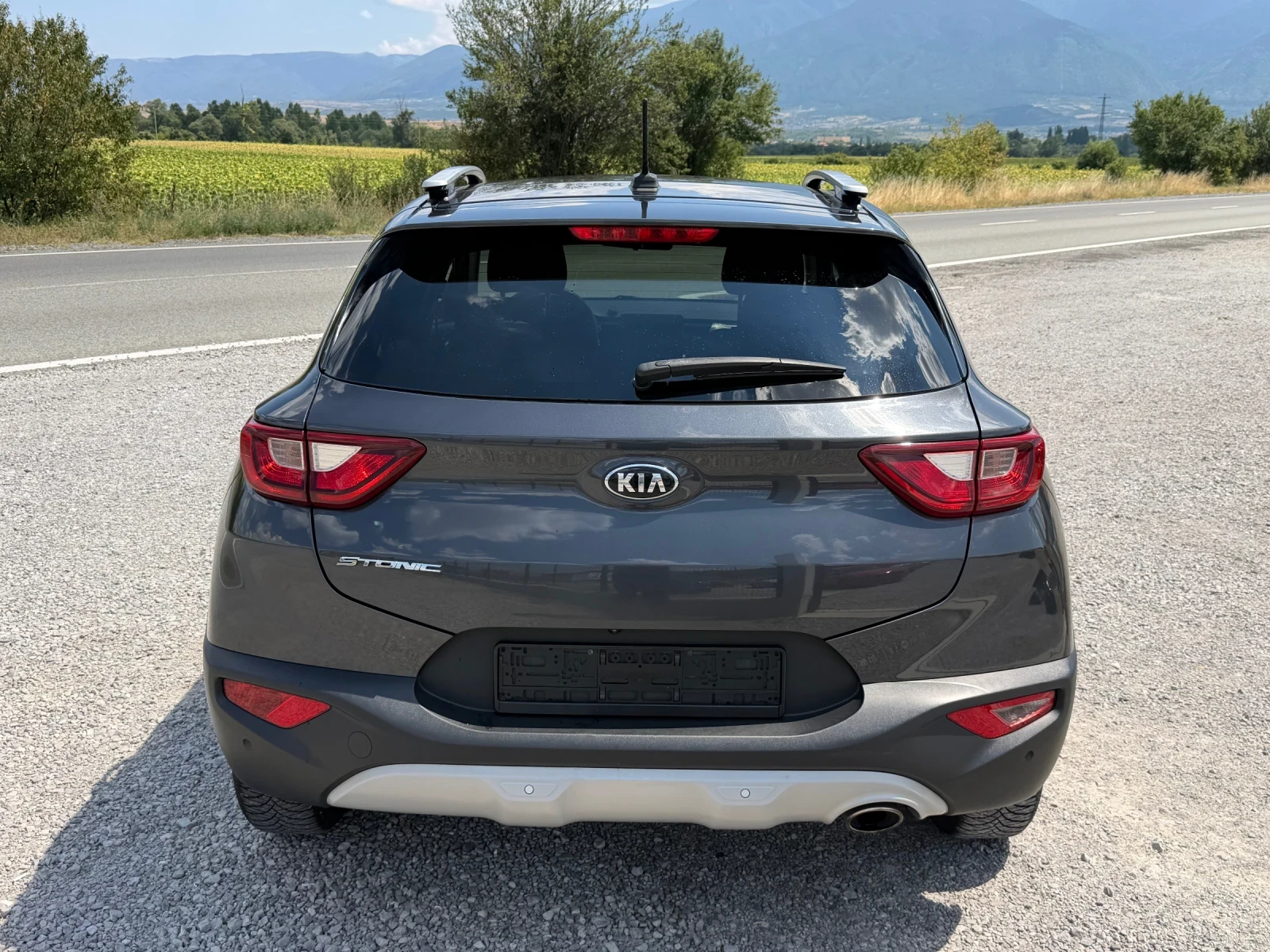 Kia Stonic 1.2i LED NAVI CAMERA CARPLAY EURO 6 TUV, снимка 7 - Автомобили и джипове - 55625992