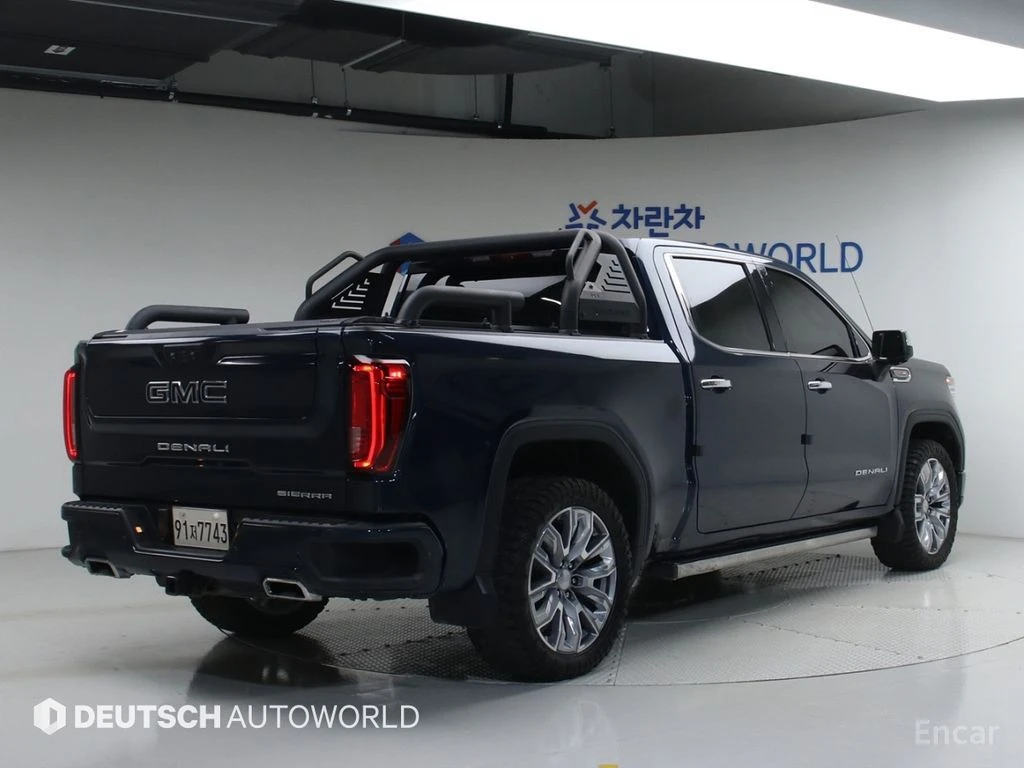 Gmc Sierra DENALI-X* ПОДГРЕВ* ОБДУХВАНЕ* LANE* ASSIST* , снимка 2 - Автомобили и джипове - 56101147