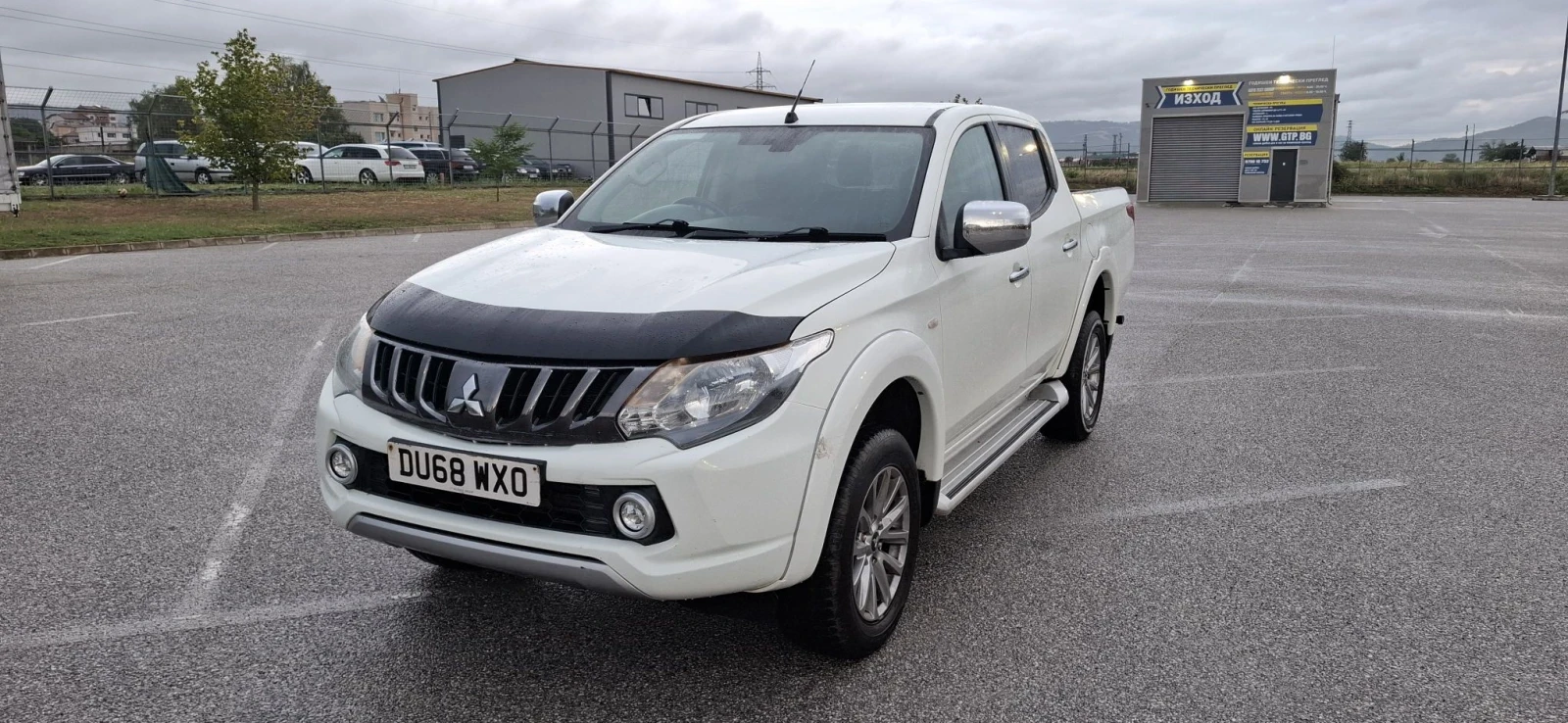 Mitsubishi L200