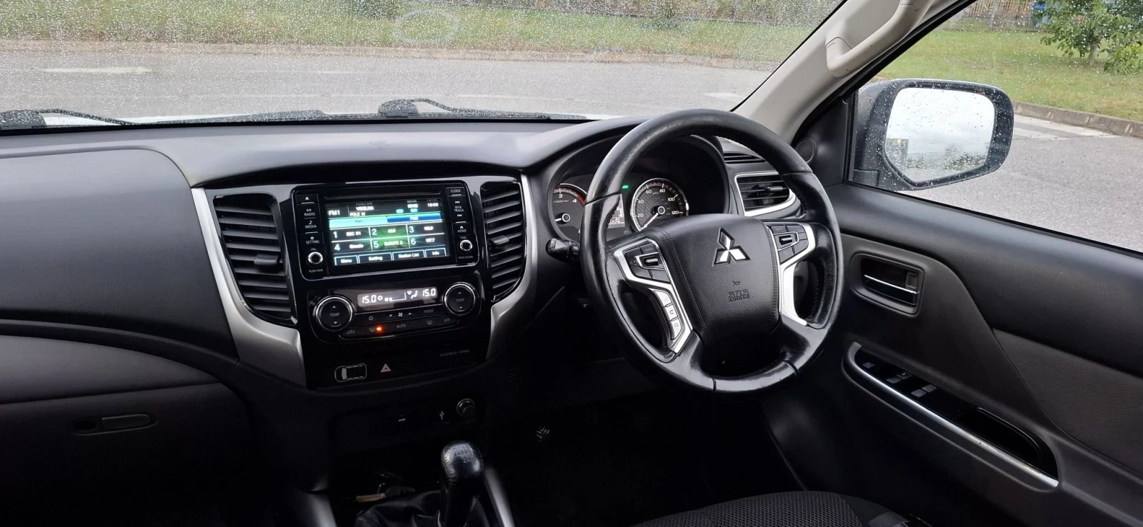 Mitsubishi L200 | Mobile.bg � ����������� 10