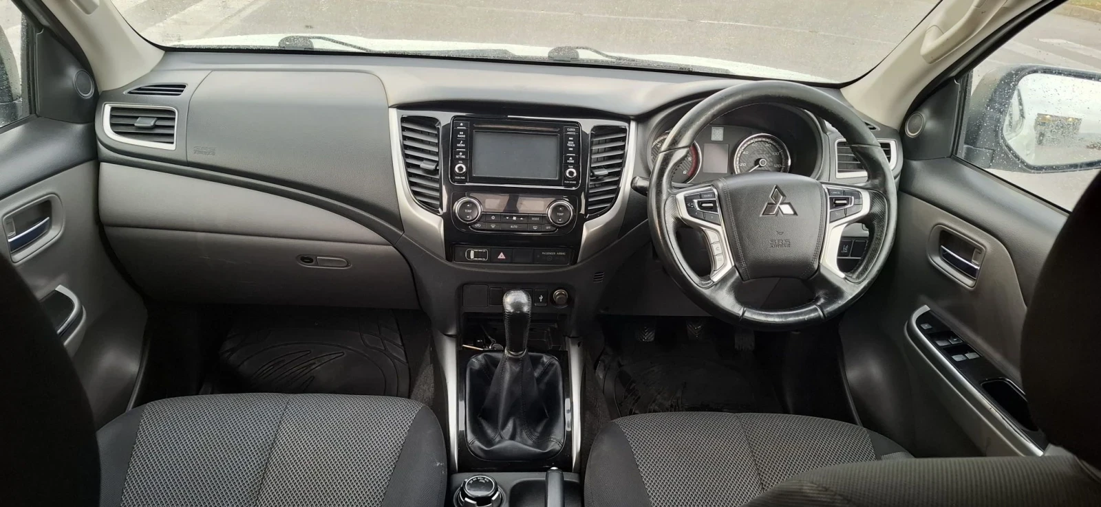 Mitsubishi L200, снимка 6 - Автомобили и джипове - 56433025