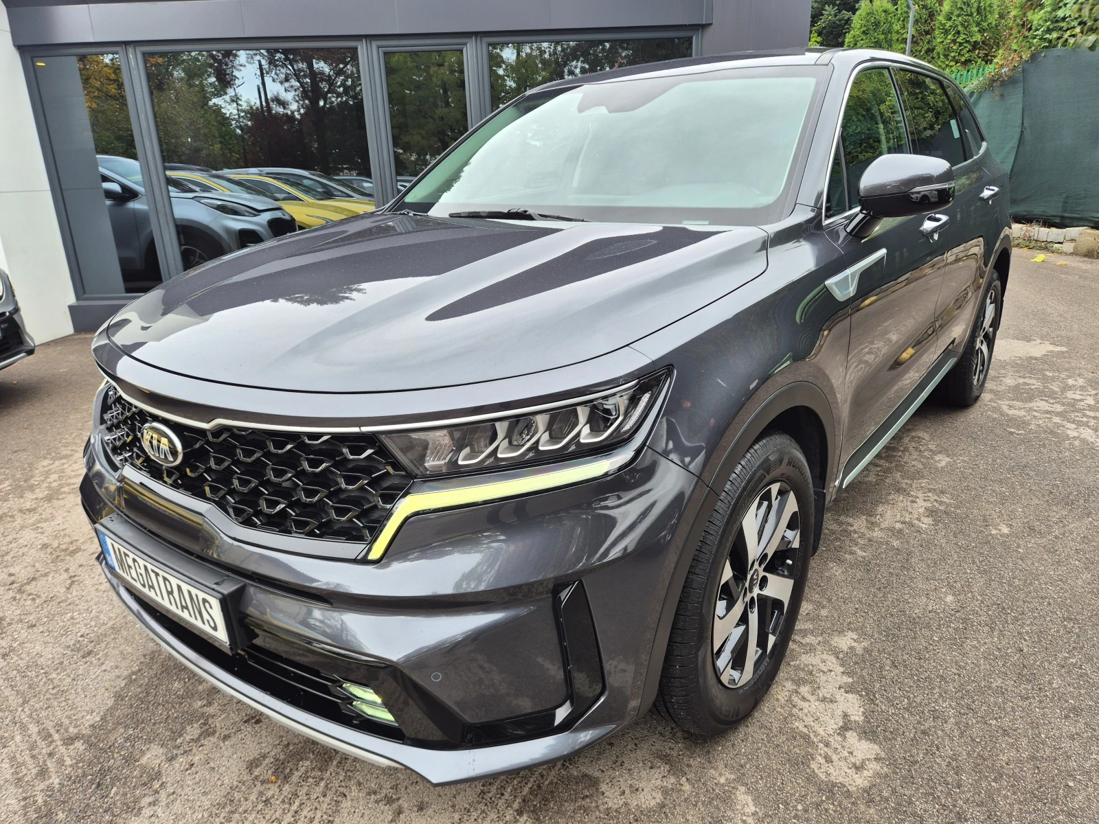 Kia Sorento 2.2 4X4 CRDI - ������� � �� | Mobile.bg � ����������� 2