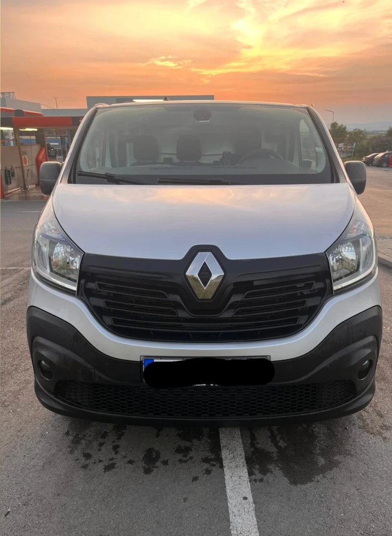 Renault Trafic 1.6 dci, снимка 3 - Бусове и автобуси - 44674893