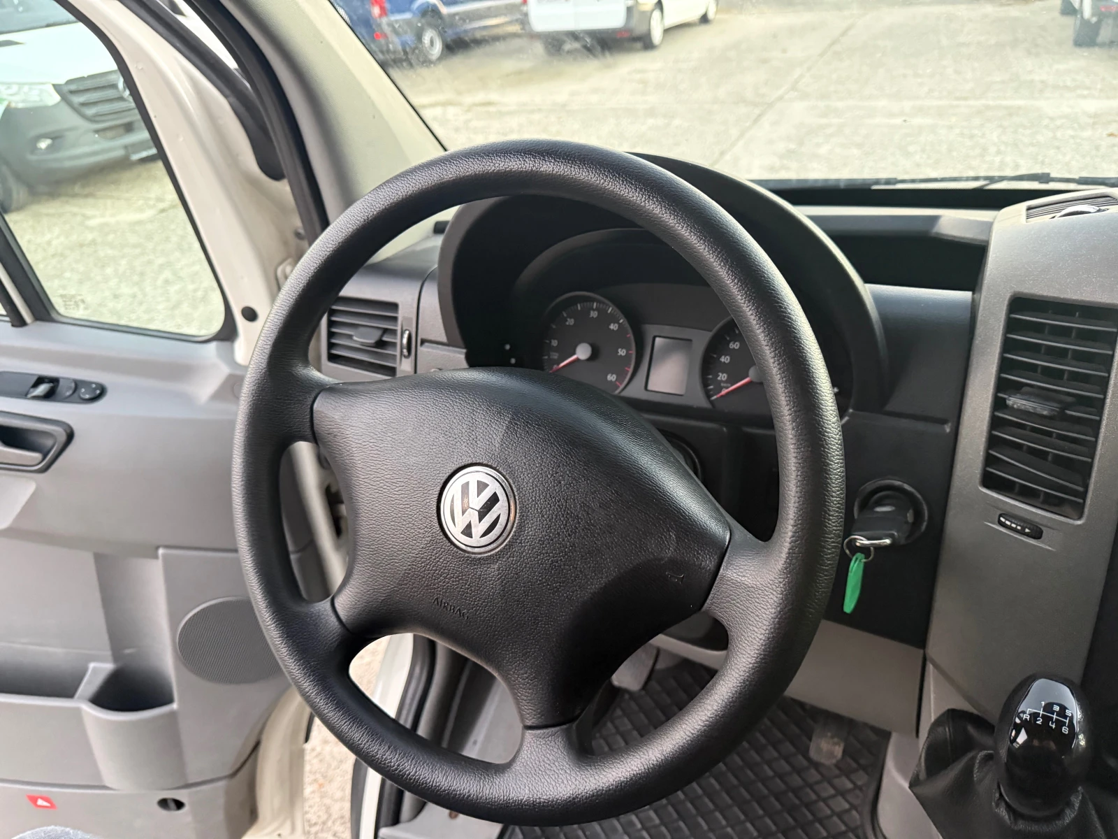 VW Crafter 2.5TDI, 9 ������, ����� | Mobile.bg � ����������� 10