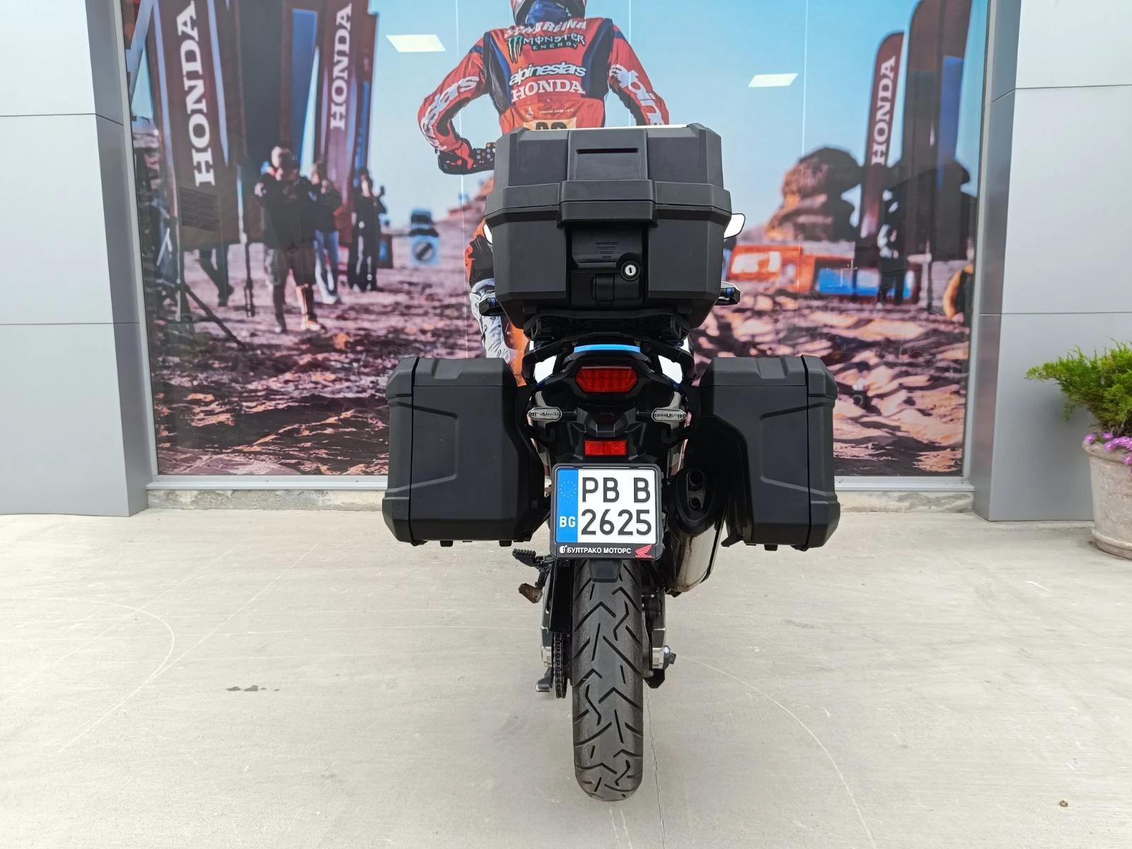 Honda Crf 1100D4 DCT SHOWA EERA, снимка 5 - Мотоциклети и мототехника - 54608884