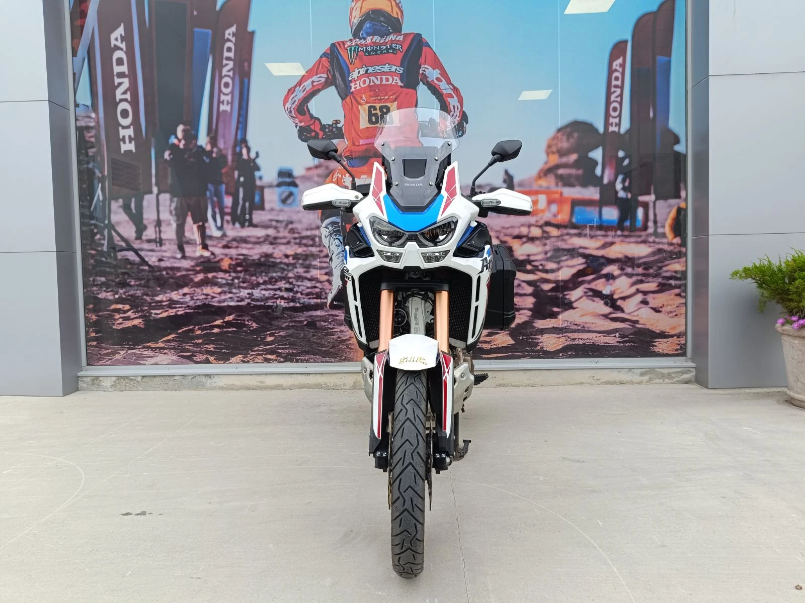 Honda Crf 1100D4 DCT SHOWA EERA, снимка 2 - Мотоциклети и мототехника - 54608884