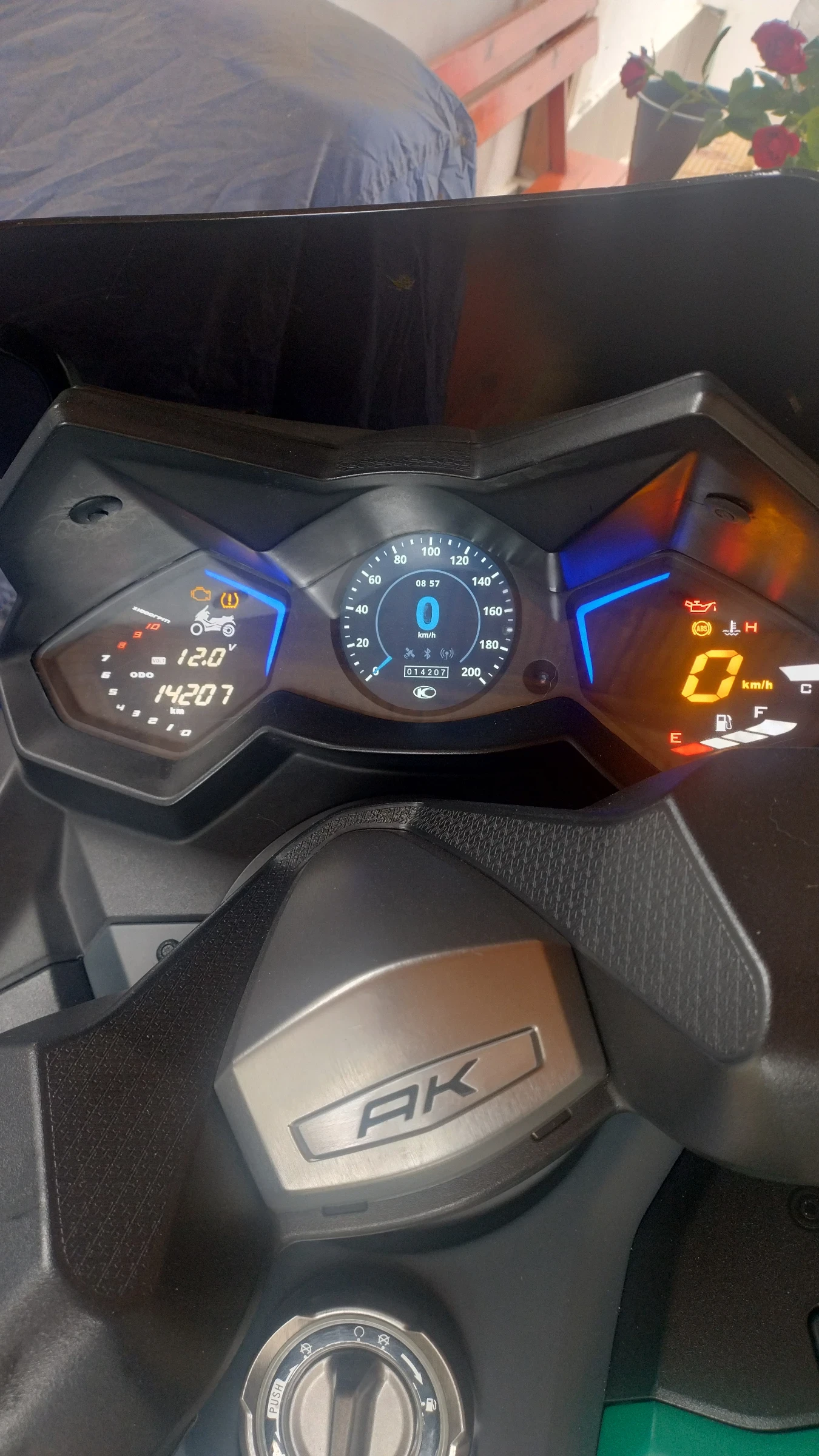 Kymco AK 550, снимка 3 - Мотоциклети и мототехника - 55391341