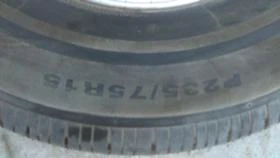 Гуми с джанти Nokian 235/75R15, снимка 2