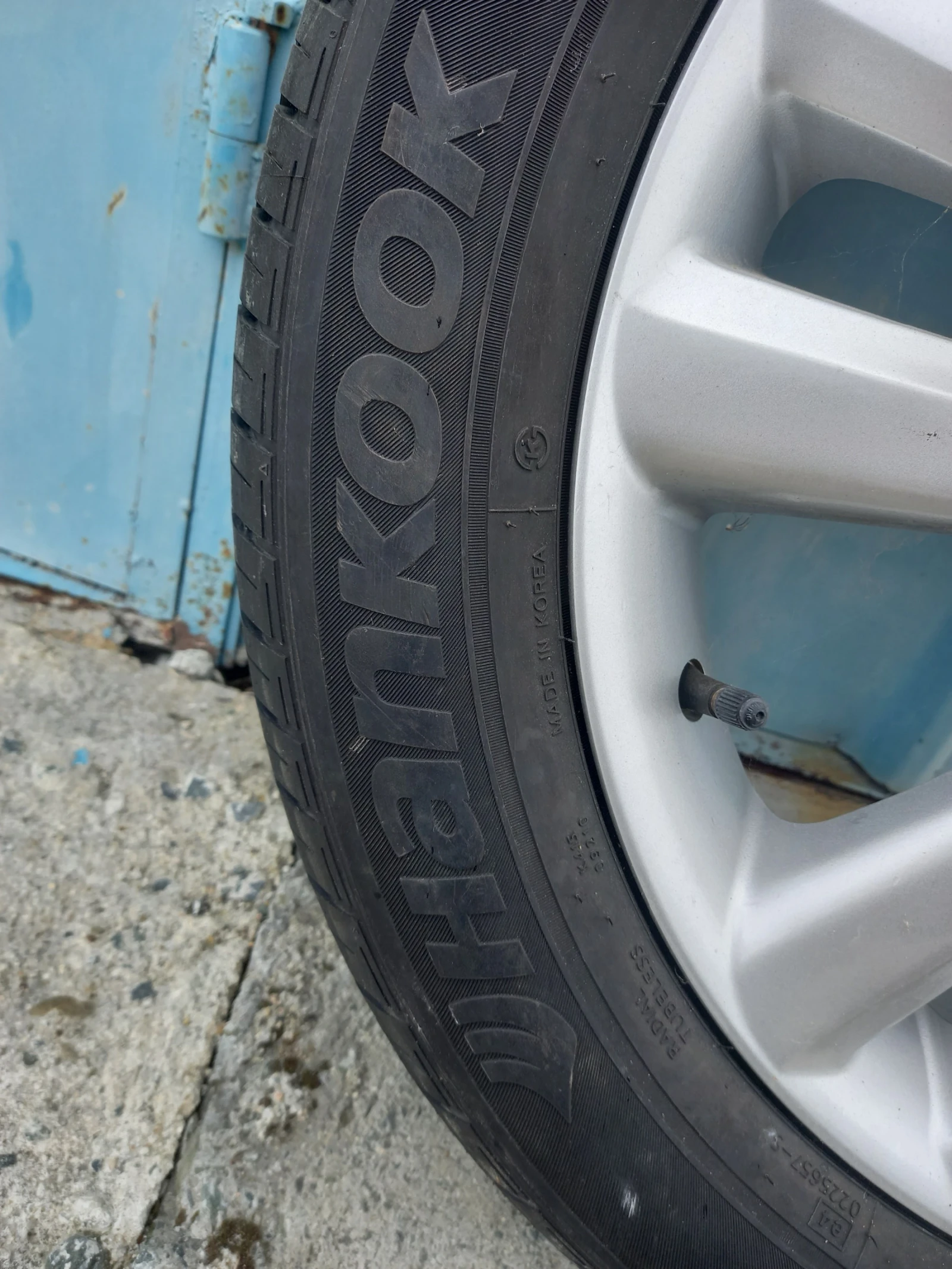 Гуми с джанти Hankook 225/55R18, снимка 3 - Гуми и джанти - 54165680