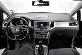 VW Golf Sportsvan Distronic, снимка 11