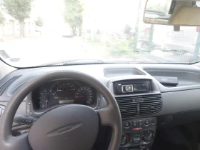 Обява за продажба на Fiat Punto 1.2 16V ~1 800 лв. - изображение 4