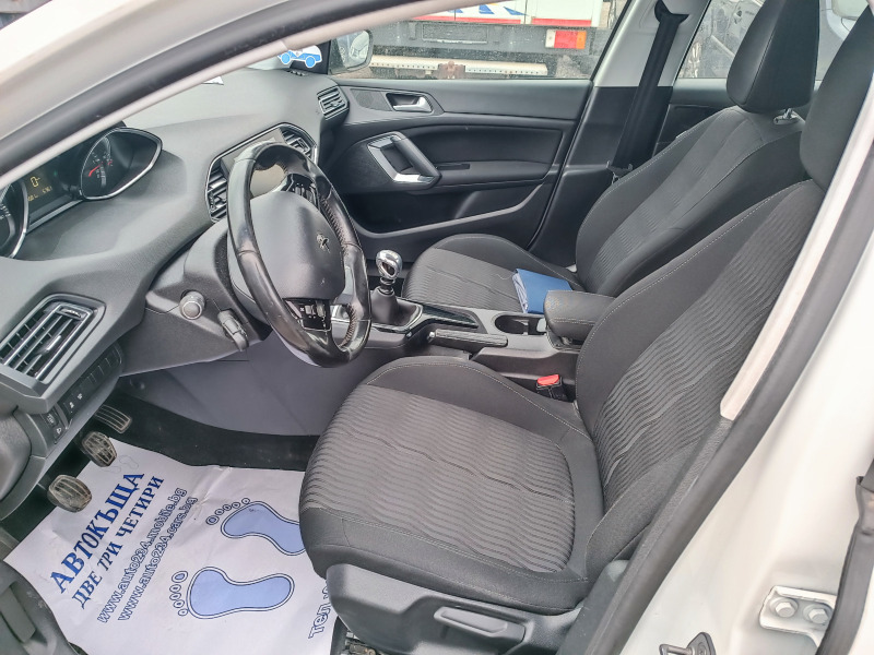 Peugeot 308 2015г. 1.6HDI NAVI PARKTRONIK EURO 6B, снимка 7 - Автомобили и джипове - 44555927