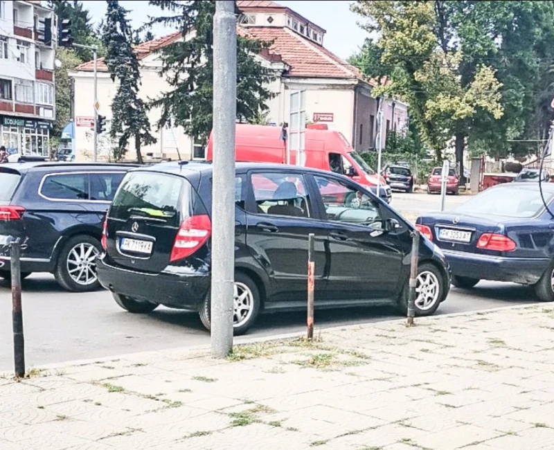 Mercedes-Benz A 160, снимка 5 - Автомобили и джипове - 47011300