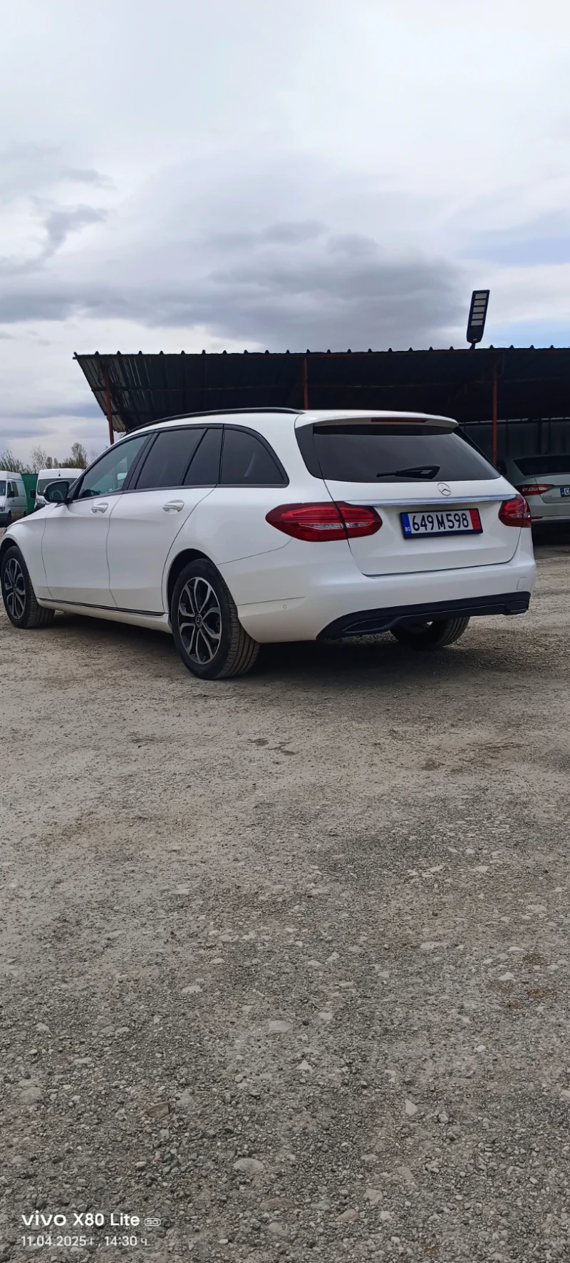 Mercedes-Benz C 250 Swiss Star Avantgarde  9 G - tronic 4m., снимка 4 - Автомобили и джипове - 52370330