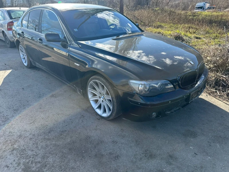 BMW 760 i V12, снимка 2 - Автомобили и джипове - 48604611