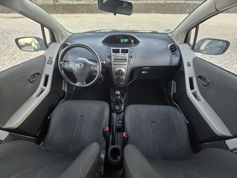 Toyota Yaris 1.3VVti/101KS/FACE, снимка 13 - Автомобили и джипове - 48758988