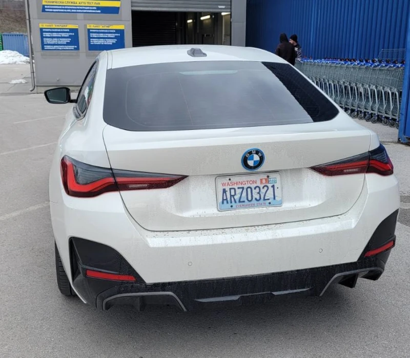 BMW i4 40M, снимка 7 - Автомобили и джипове - 52136666