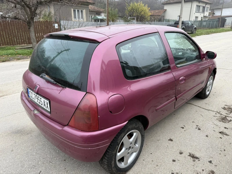 Renault Clio 1.9D  klima, снимка 14 - Автомобили и джипове - 52887709
