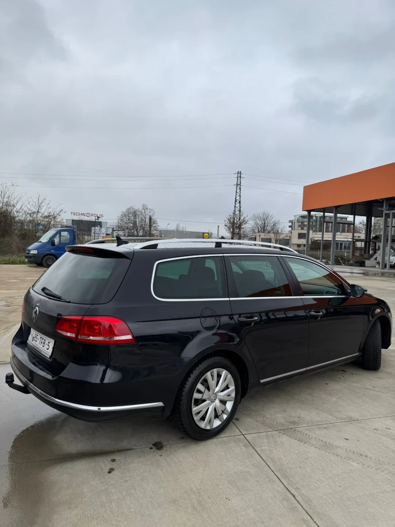 VW Passat  1.6 TDI, снимка 3 - Автомобили и джипове - 52896266