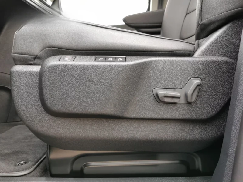 Toyota Proace City Verso L2 Exclusive, снимка 11 - Автомобили и джипове - 53262153