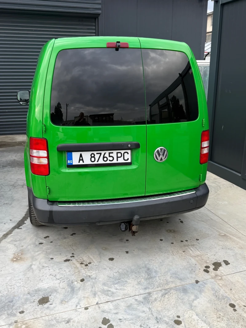 VW Caddy Maxi 1.6TDI, снимка 5 - Автомобили и джипове - 53583738