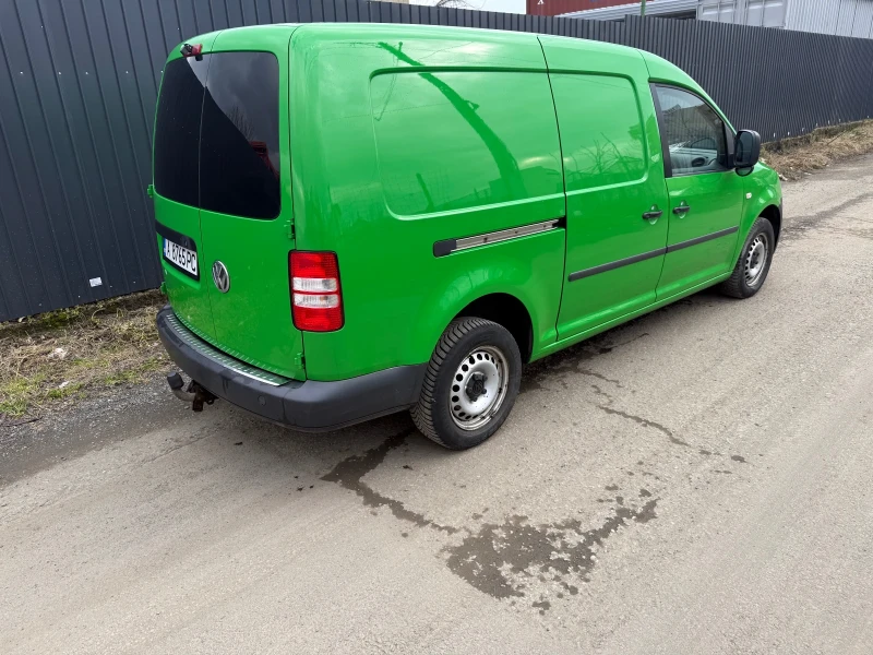 VW Caddy Maxi 1.6TDI, снимка 8 - Автомобили и джипове - 53583738