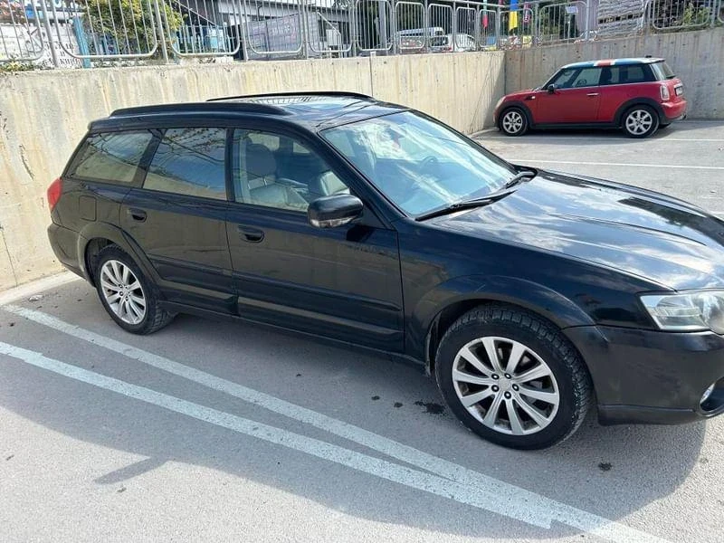 Subaru Outback, снимка 2 - Автомобили и джипове - 47223145