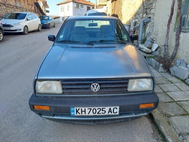 VW Jetta, снимка 1 - Автомобили и джипове - 48931004