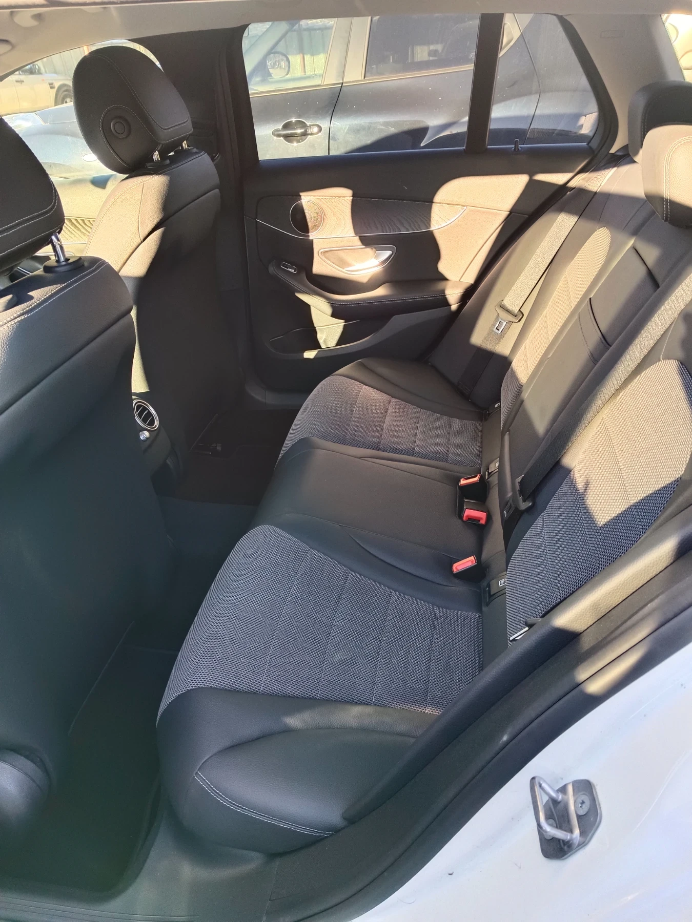 Mercedes-Benz C 250 Swiss Star Avantgarde  9 G - tronic 4m. | Mobile.bg � ����������� 16