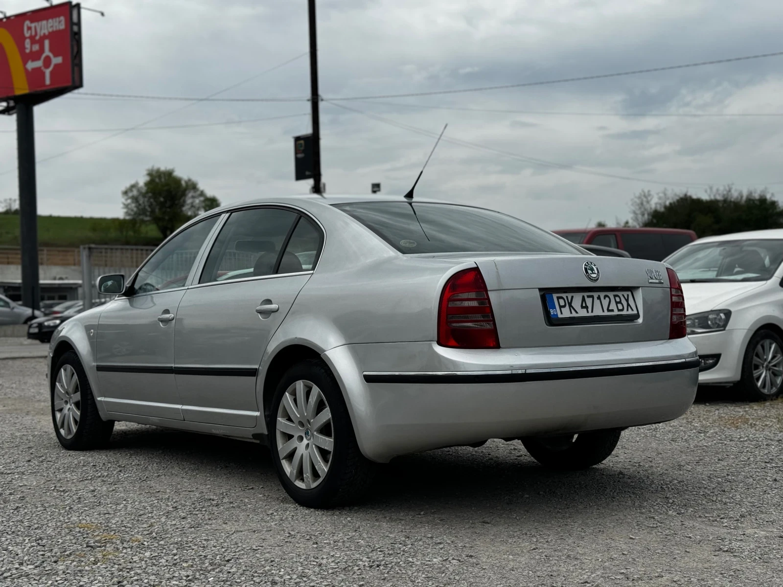 Skoda Superb 2.0TDI/140/130000км - изображение 5