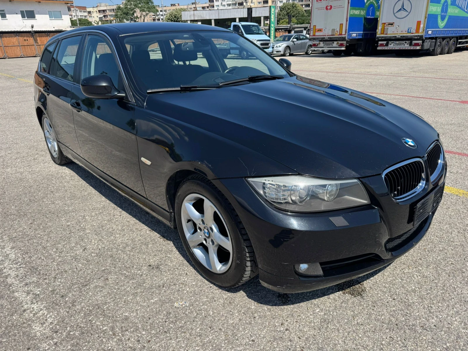 BMW 320 Touring MSport - изображение 4