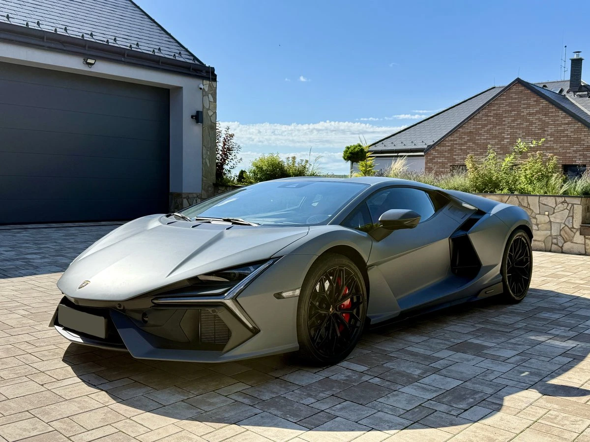 Lamborghini Revuelto | Mobile.bg   1