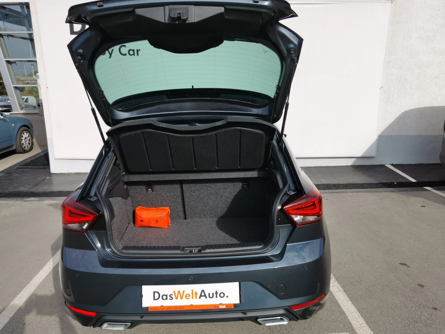 Seat Ibiza 1.0 TGI, снимка 9 - Автомобили и джипове - 55320046