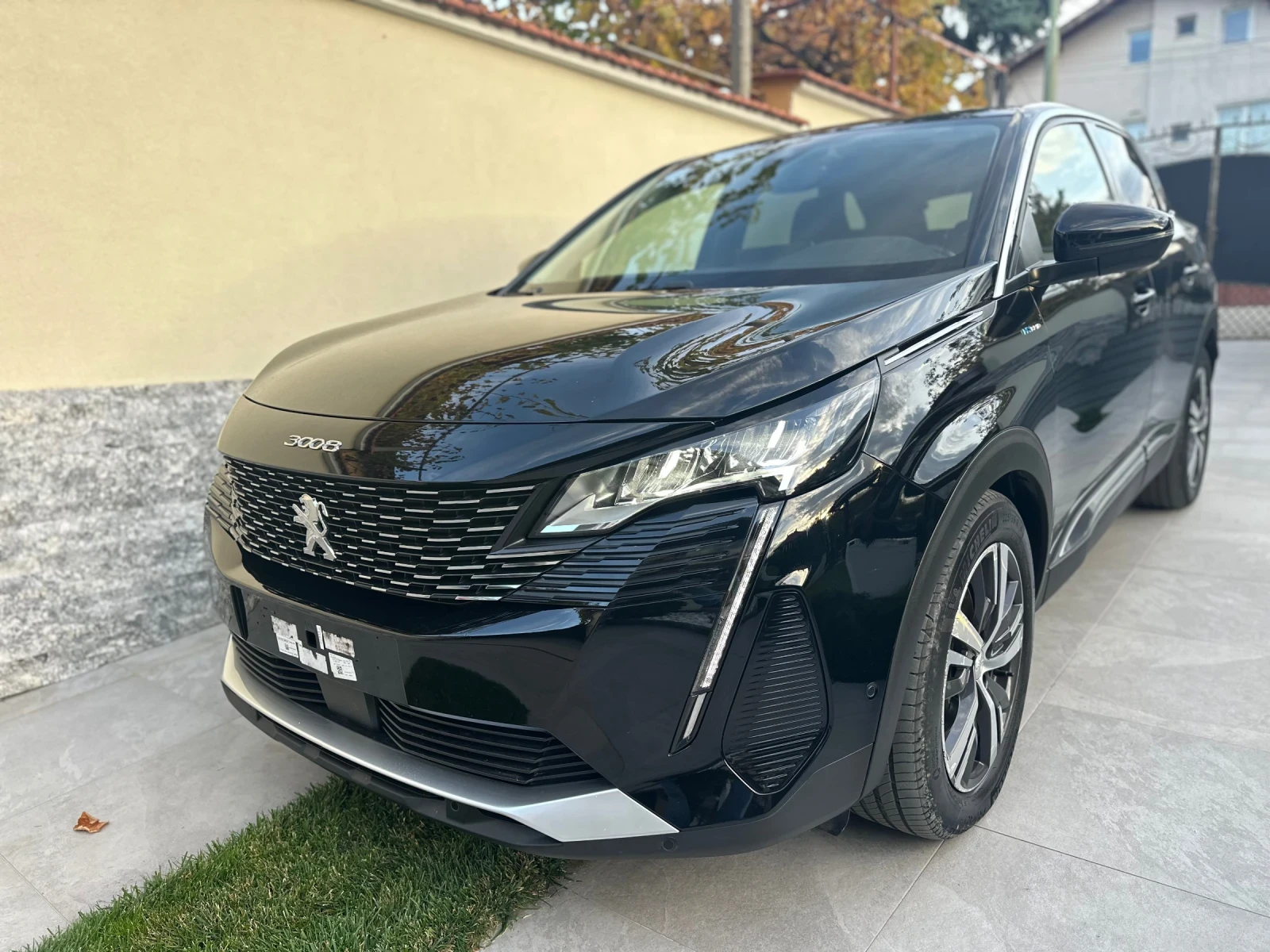 Peugeot 3008 1.6 Plug in Allure 56000km | Mobile.bg   1