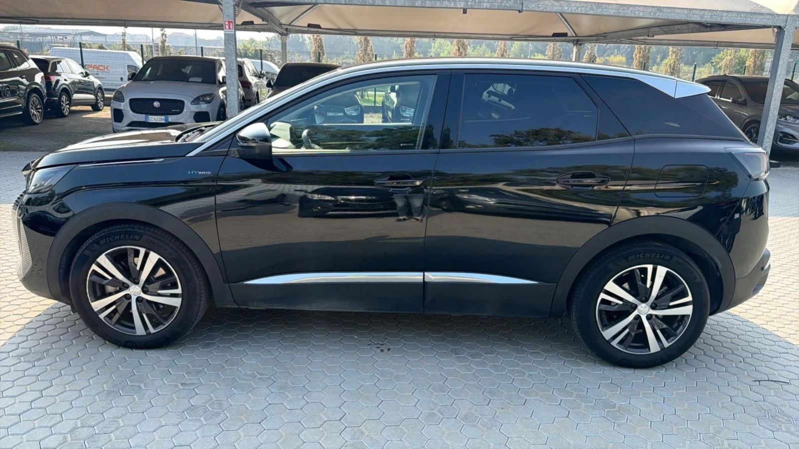Peugeot 3008 1.6 Plug in Allure 56000km - изображение 7