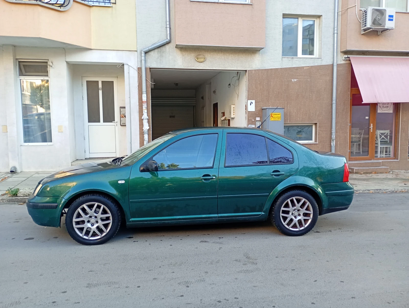 VW Bora 2.0 Газ/Бензин Климатроник Swiss - изображение 2