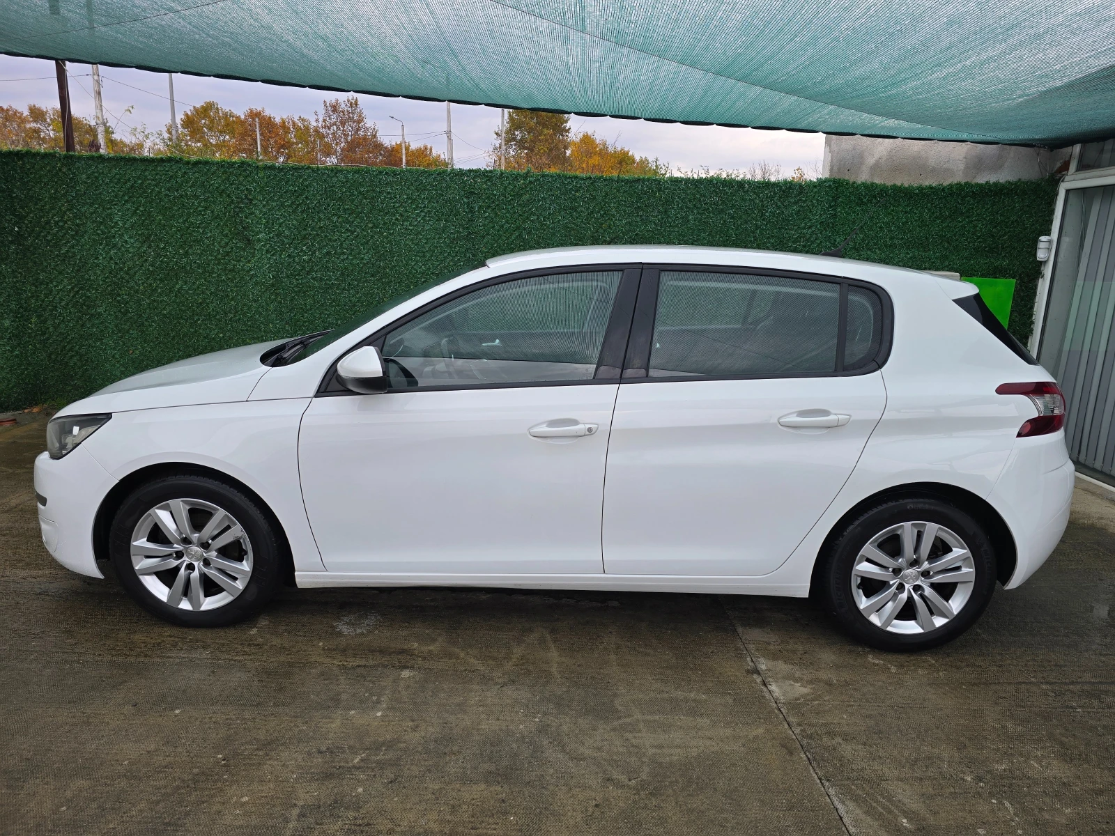 Peugeot 308 1.2 THP 110..   | Mobile.bg   2