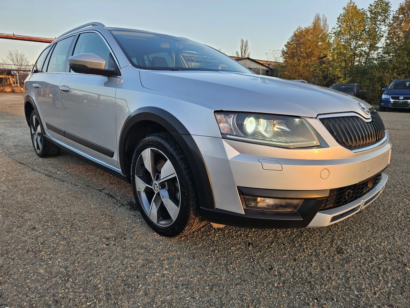 Skoda Octavia 2.0tdi 184ps scout 4x4 automat - изображение 5