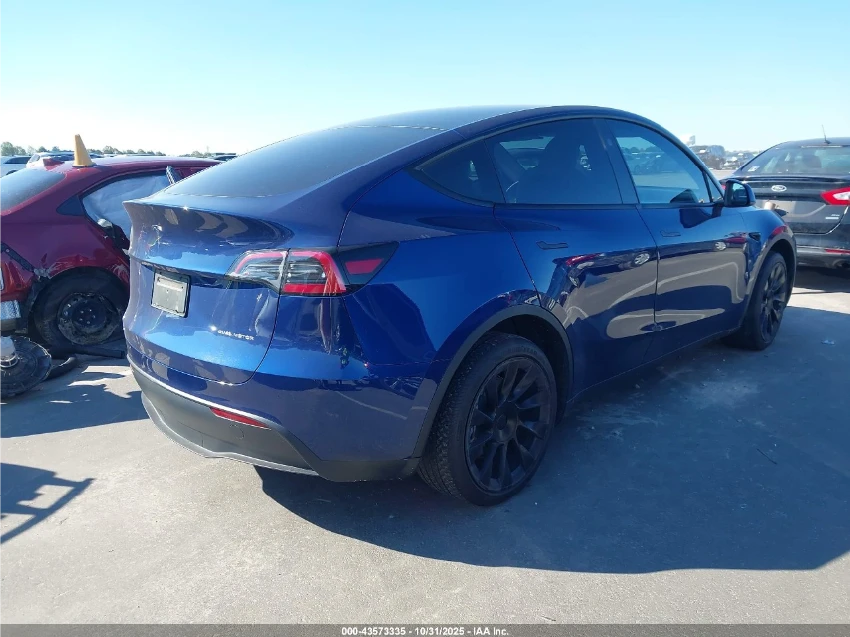 Tesla Model Y LONG RANGE DUAL MOTOR ALL-WHEEL DRIVE - изображение 4