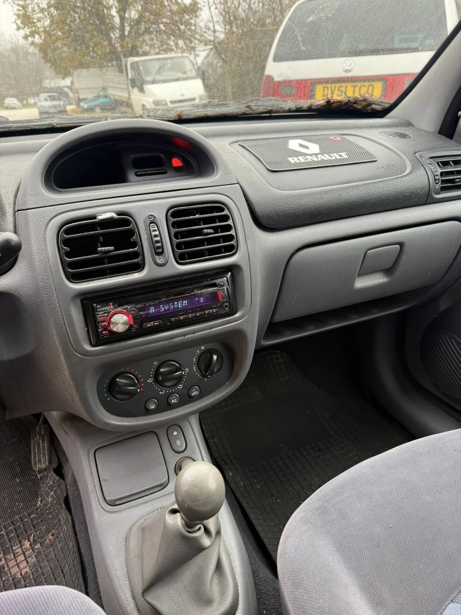Renault Clio 1.9D  klima | Mobile.bg � ����������� 16