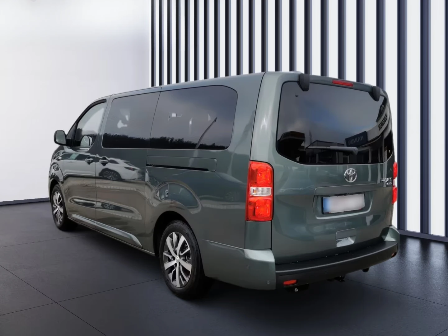 Toyota Proace City Verso L2 Exclusive - изображение 5