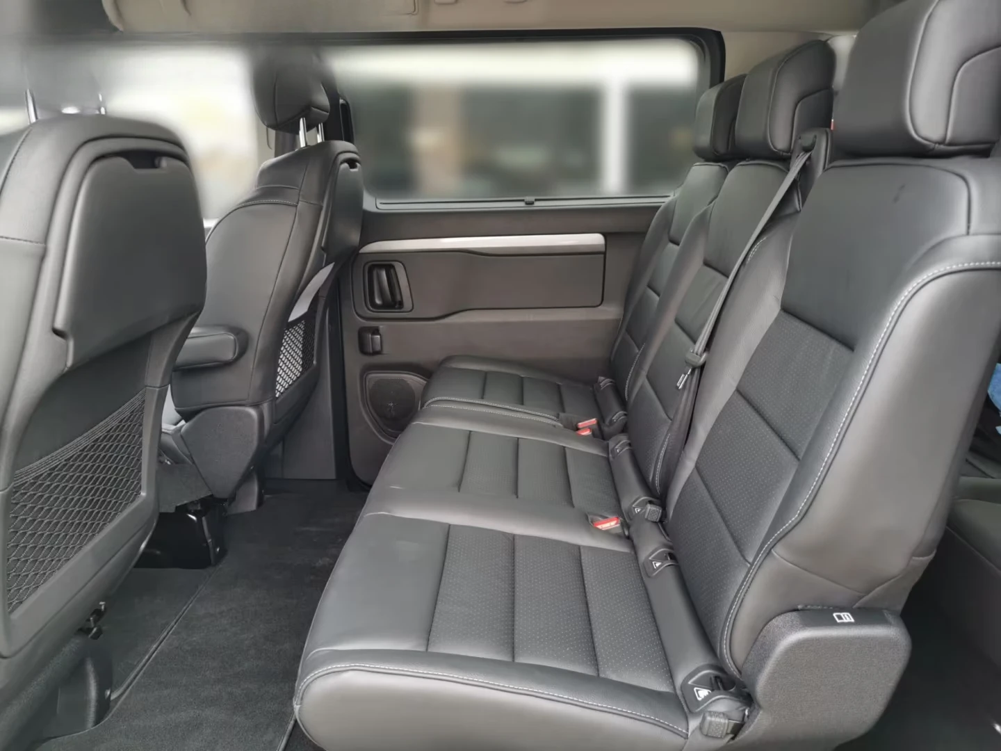 Toyota Proace City Verso L2 Exclusive - изображение 8