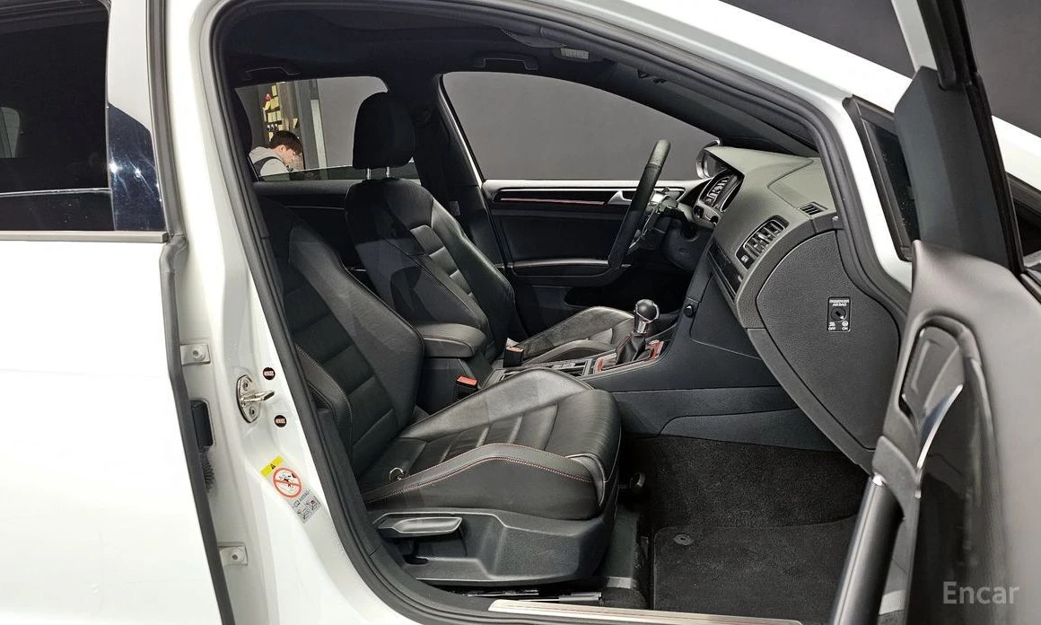 VW Golf  - изображение 10