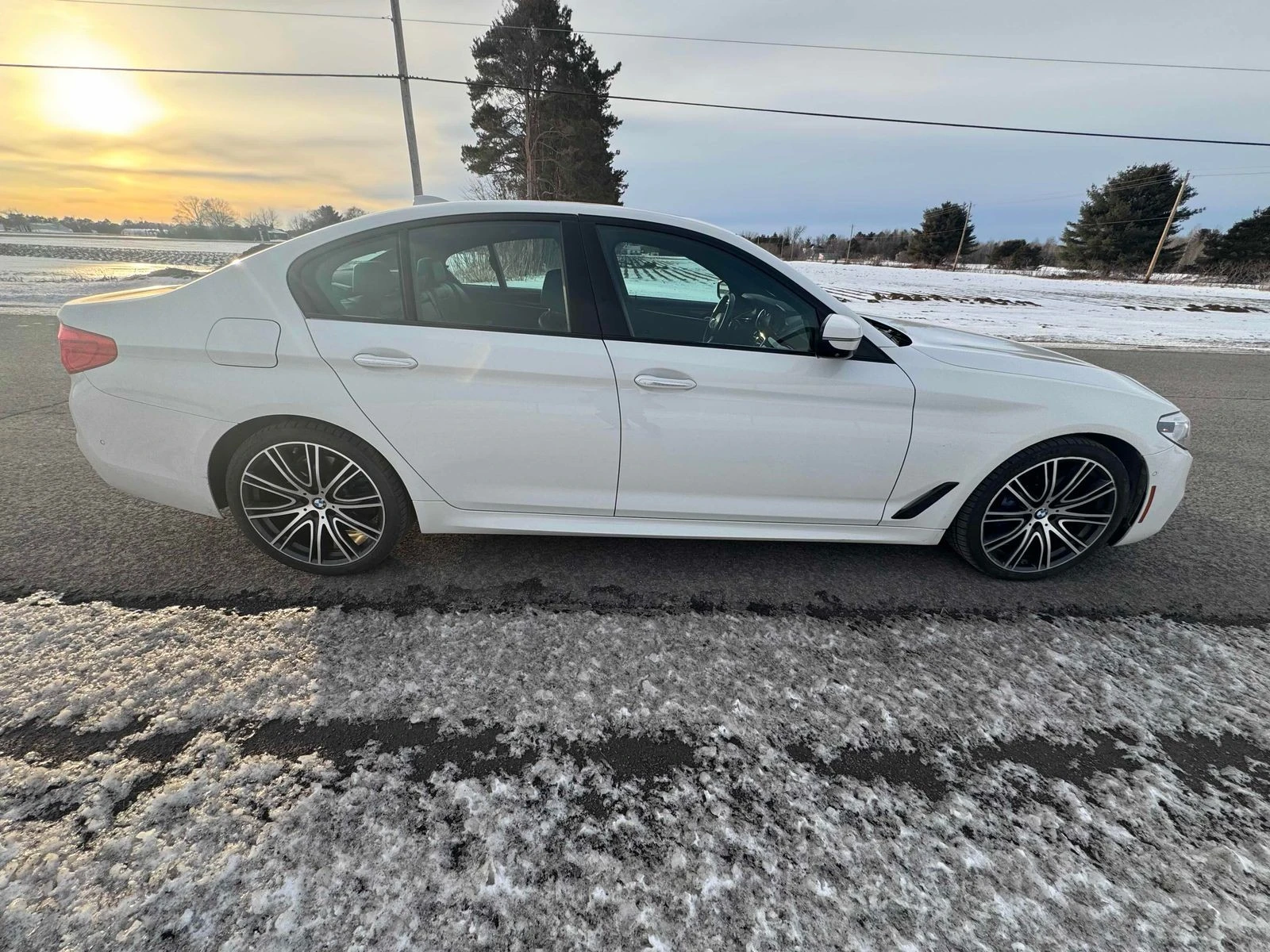 BMW 540 С РЕГИСТРАЦИЯ & АВТО КРЕДИТ, снимка 4 - Автомобили и джипове - 53903073