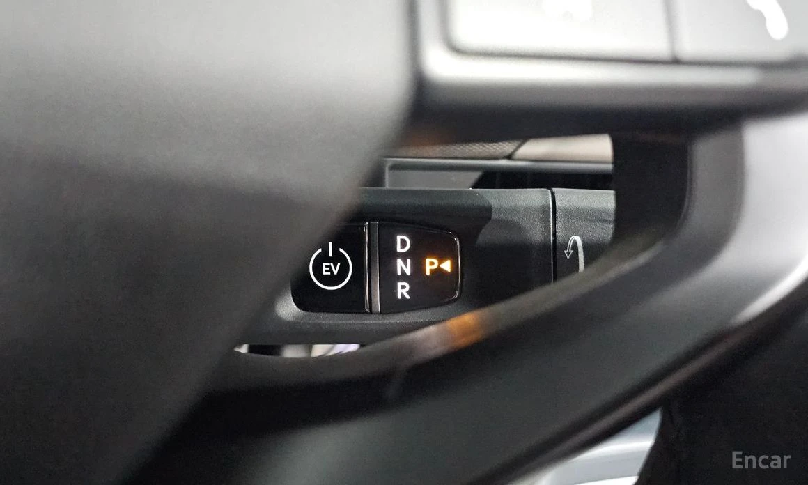 Kia EV6 EV4* LONG RANGE* 2WD* , снимка 8 - Автомобили и джипове - 53977618