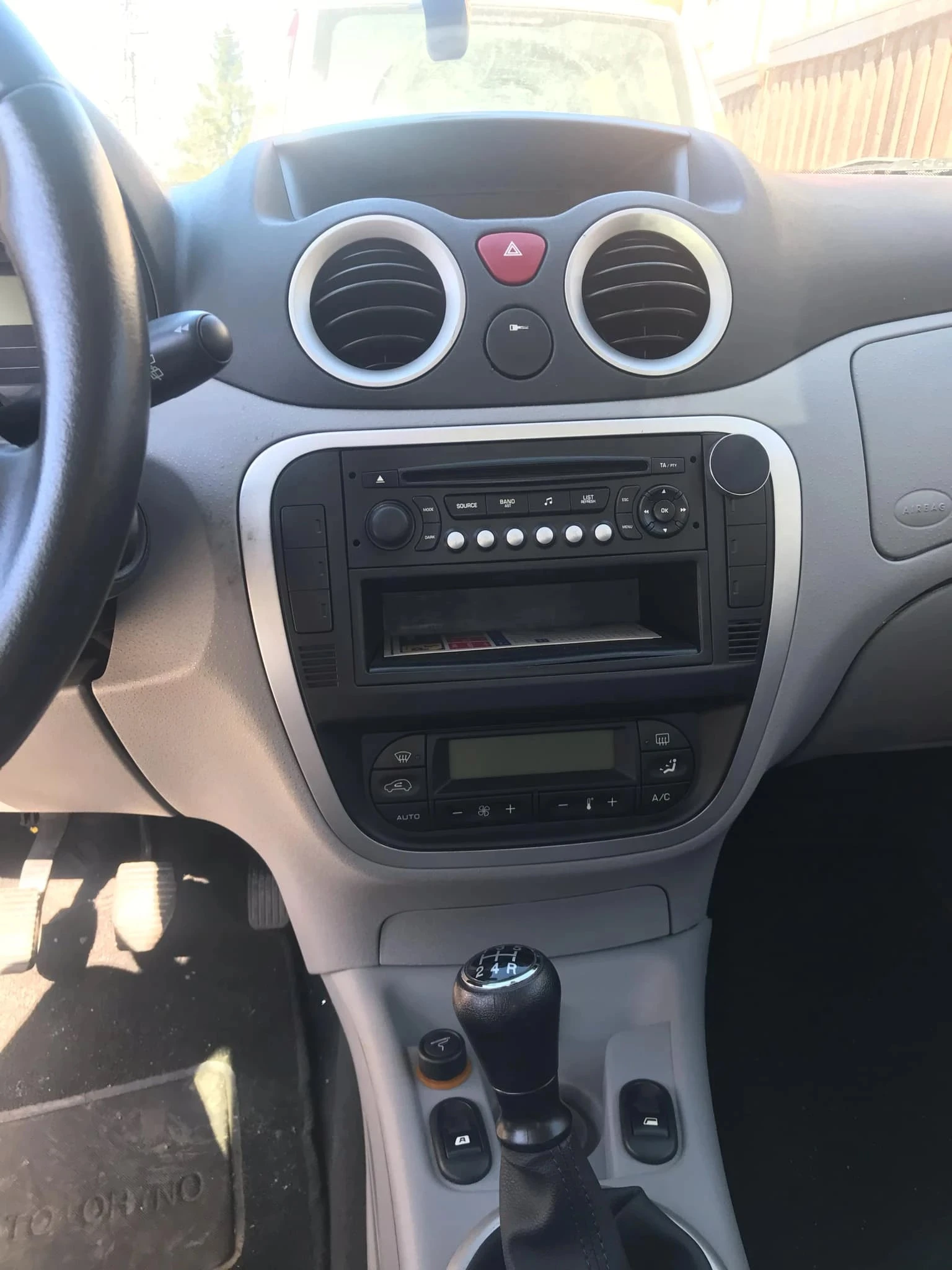 Citroen C3, снимка 7 - Автомобили и джипове - 54272654